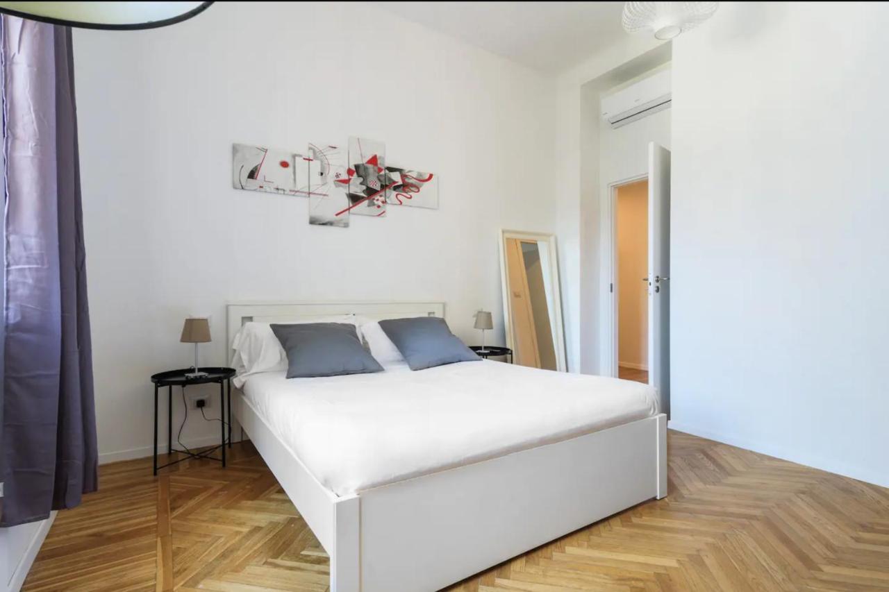Luxury 4 Bedrooms Apartments Close To Duomo ميلان المظهر الخارجي الصورة