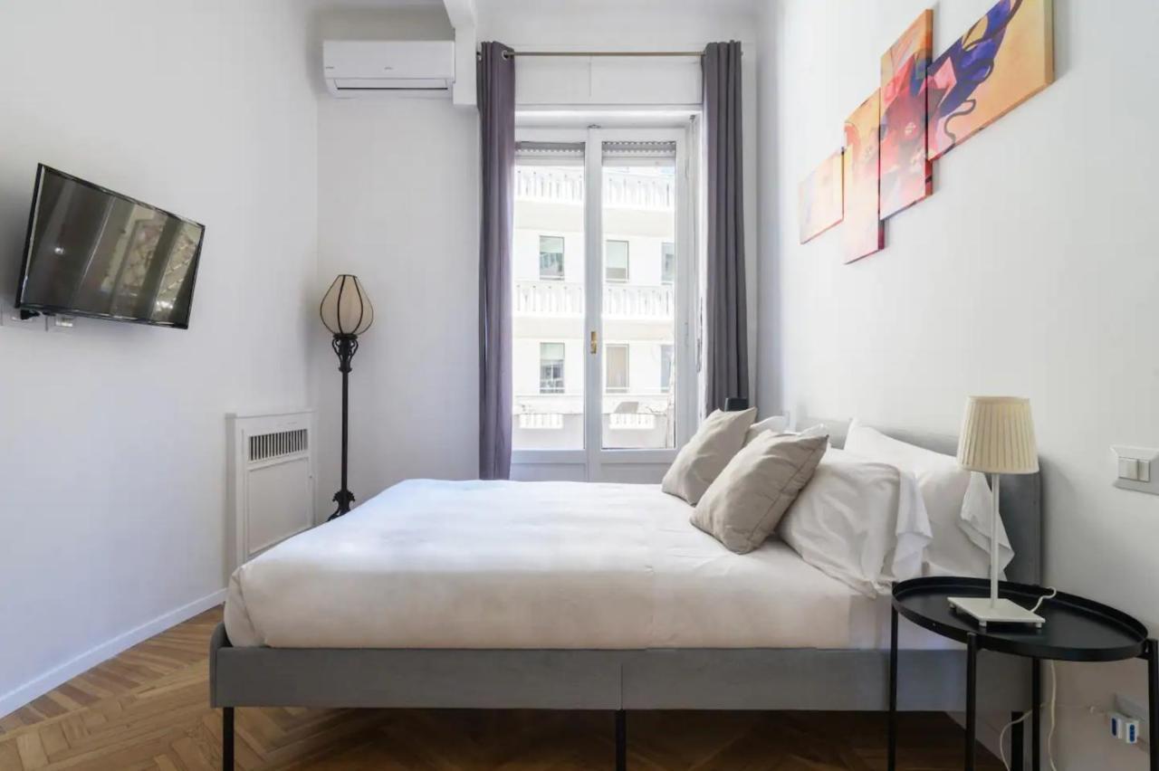 Luxury 4 Bedrooms Apartments Close To Duomo ميلان المظهر الخارجي الصورة