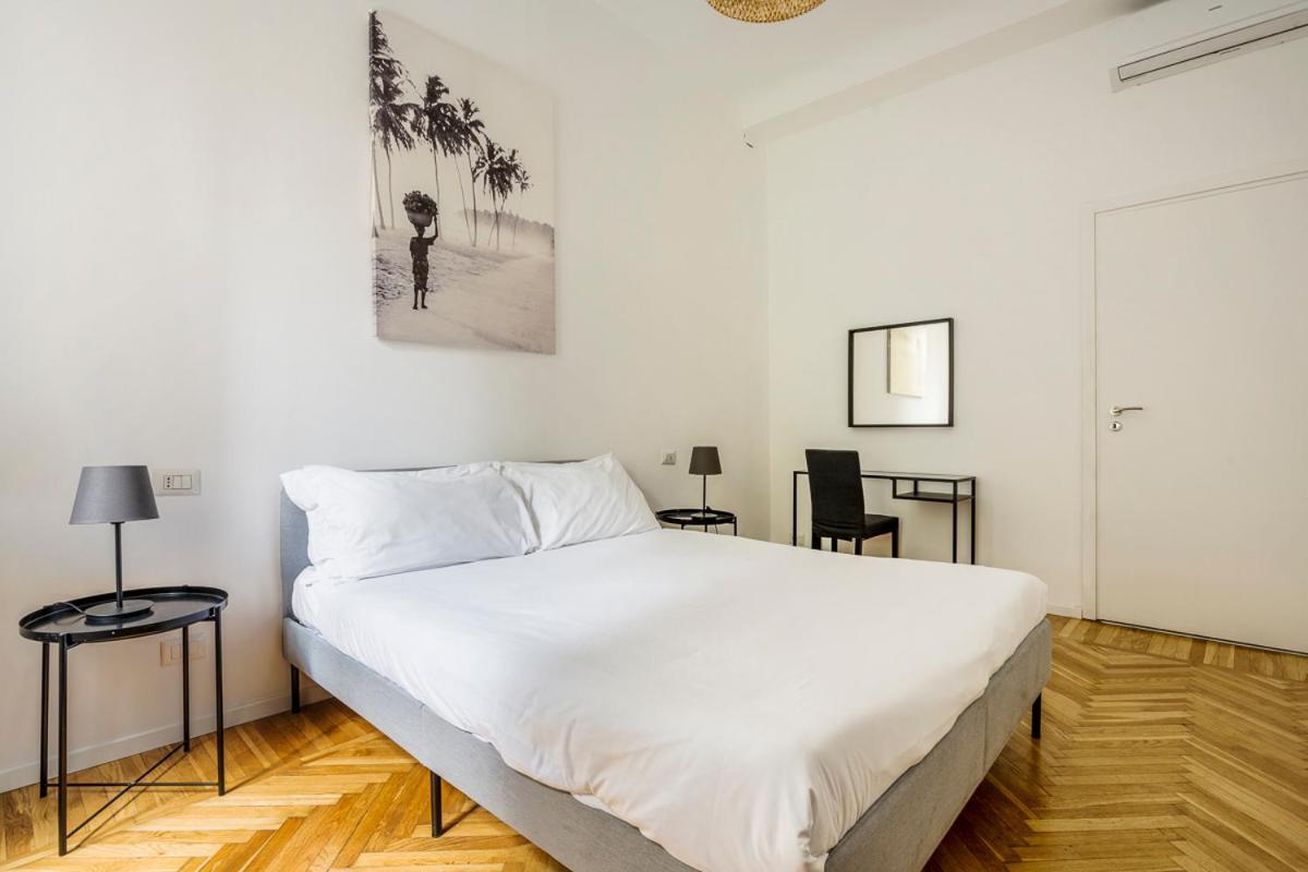 Luxury 4 Bedrooms Apartments Close To Duomo ميلان المظهر الخارجي الصورة